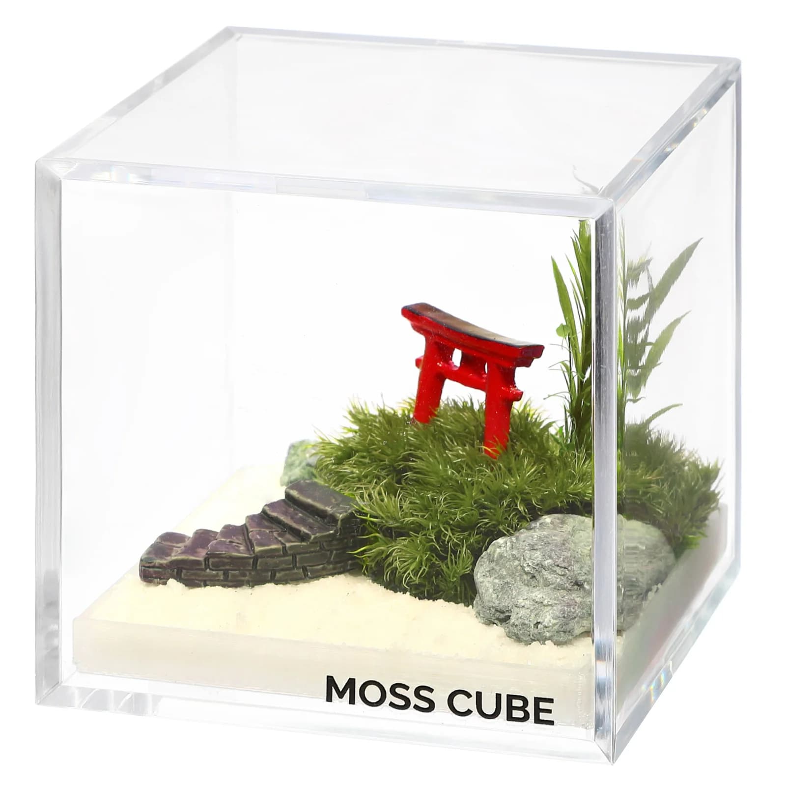 プリザーブドモスに赤い鳥居や石を組み合わせたMOSS CUBE Preserved